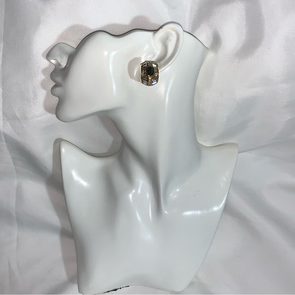 CHRISTIAN DIOR 14k gold plated Austrian crystal clear baguette blue emerald cut - Picture 16 of 16